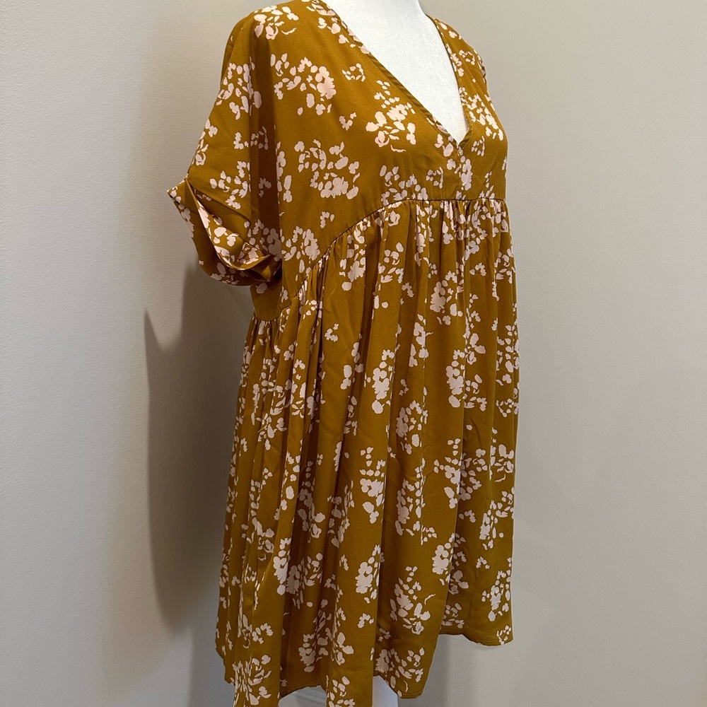 NWOT Mini Dress